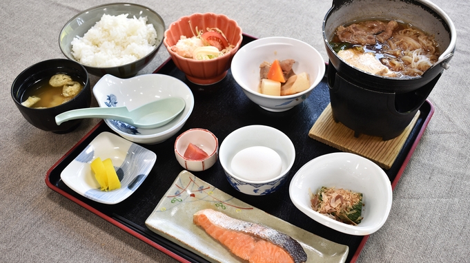 お部屋でのんびりご夕食♪留萌近海でとれた新鮮魚介類と留萌唯一の温泉を満喫／夕朝食付